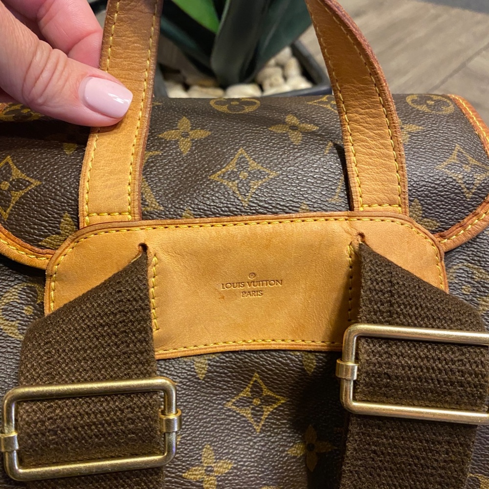 Louis Vuitton Backpack - Picture 3 of 13